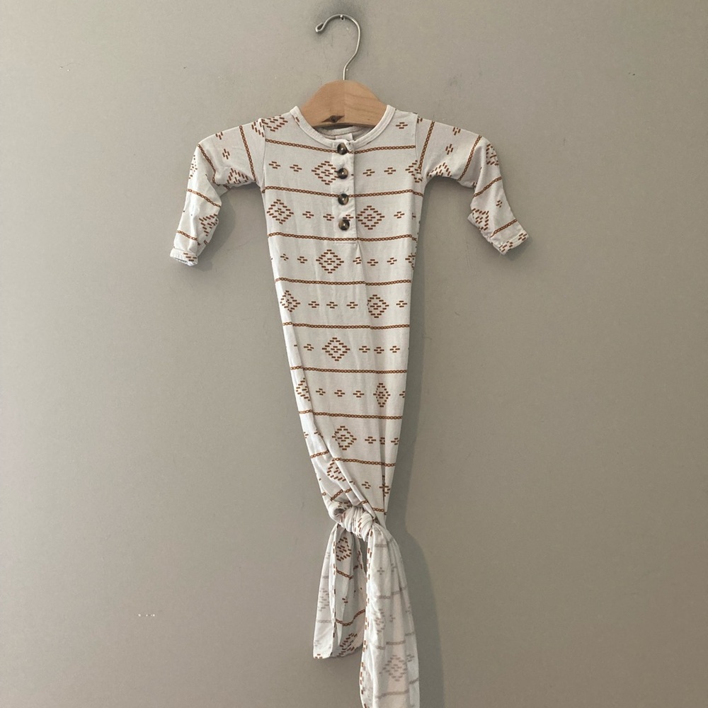 $17 ADD ON lou lou & co. Newborn knotted gown Janie and Jack Mini Boden Noralee